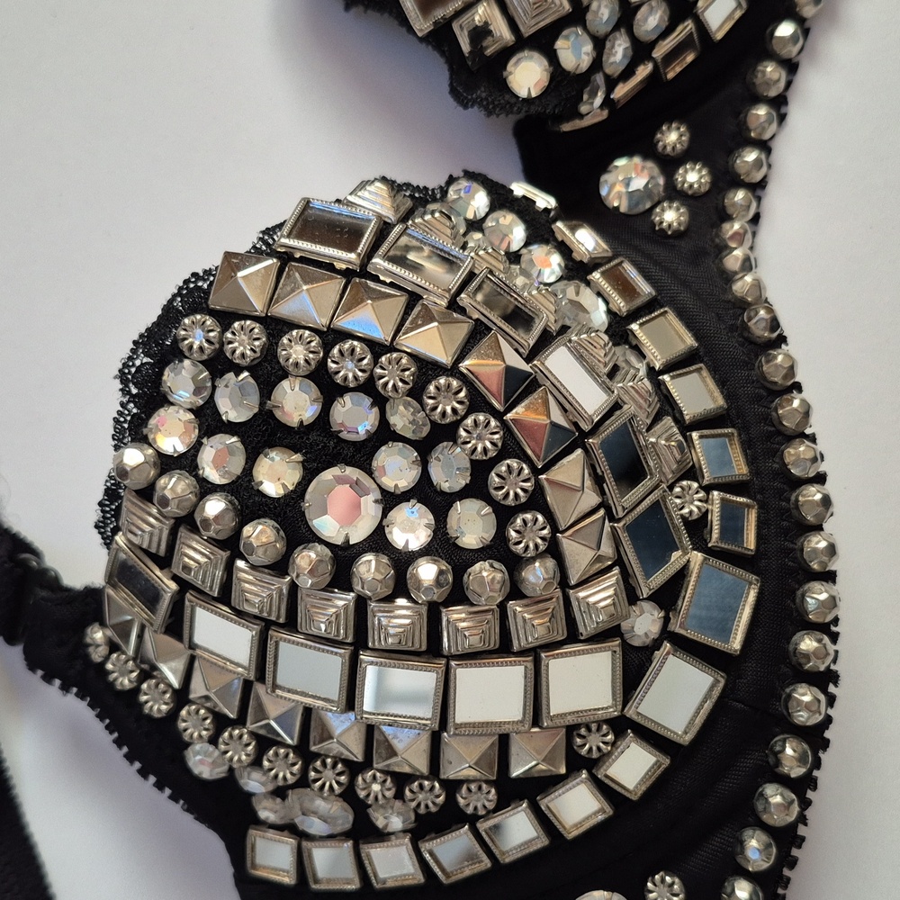 Metal Studded Handmade Vintage Heavy Quality Bra Panties Biker BDSM OOAK Goth - Picture 3 of 14